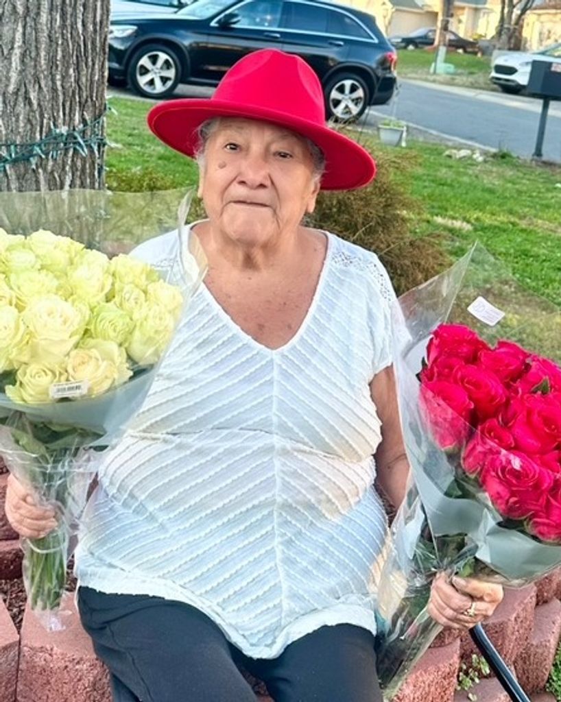 Maria Orvelina Navas Profile Photo
