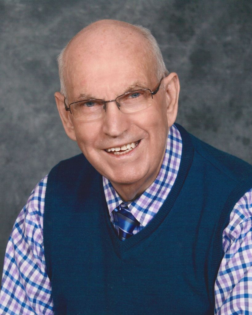 Archibald Munden King Profile Photo