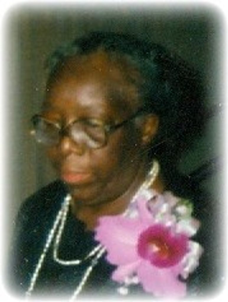 Lucinda Smith