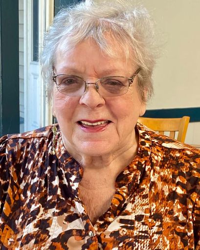 Linda Giles Leahey Profile Photo