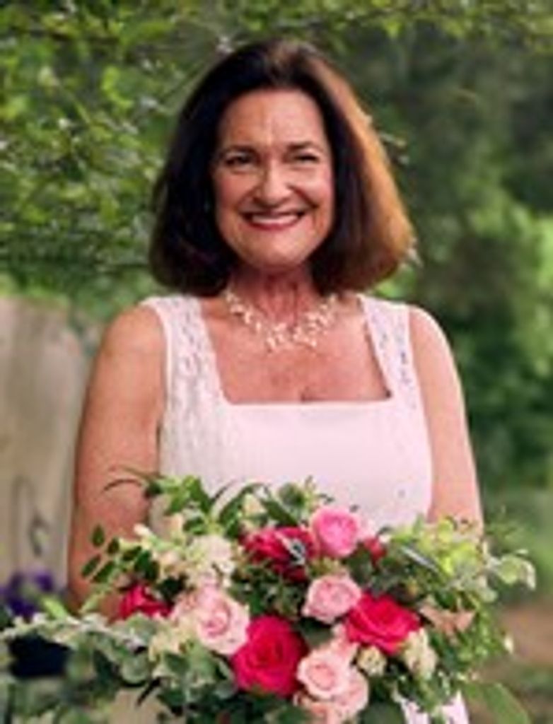 Gwendolyn Tucker