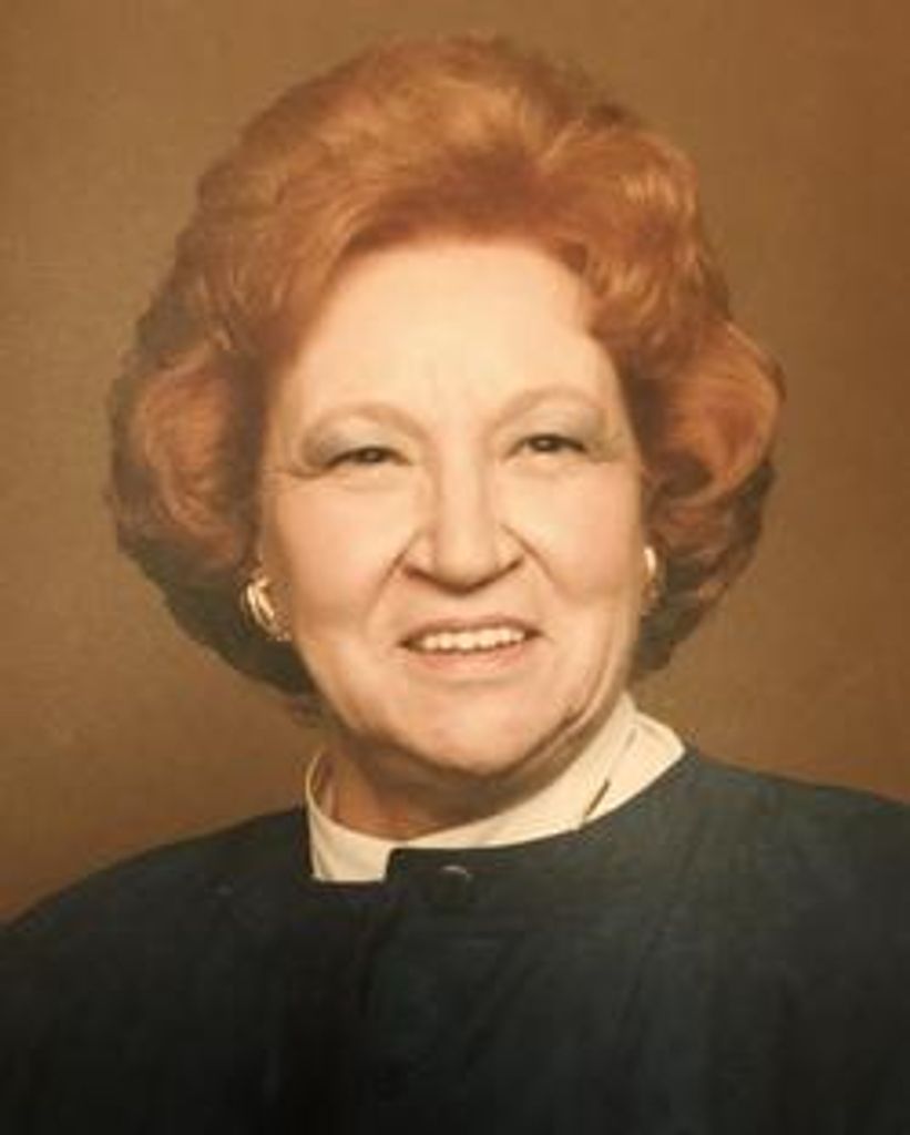 Nona Lorena Ciro