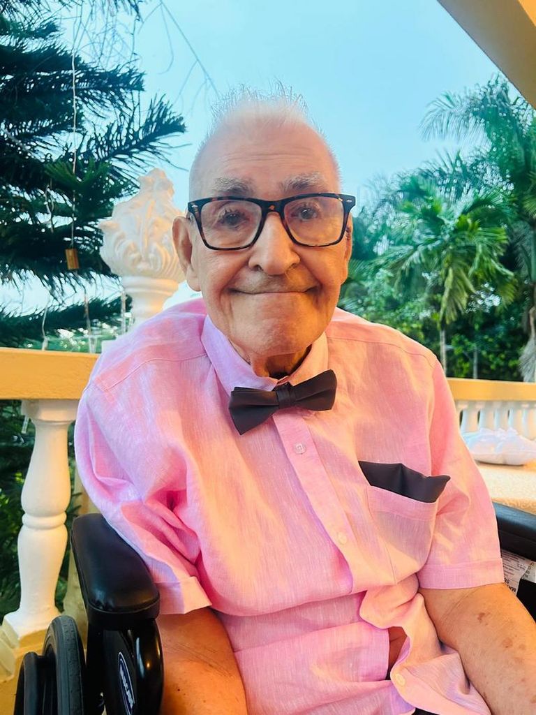 Victor Manuel Santiago Colón Profile Photo