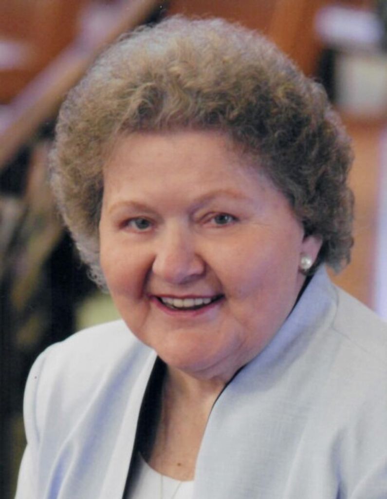 Ann Lapinski Profile Photo