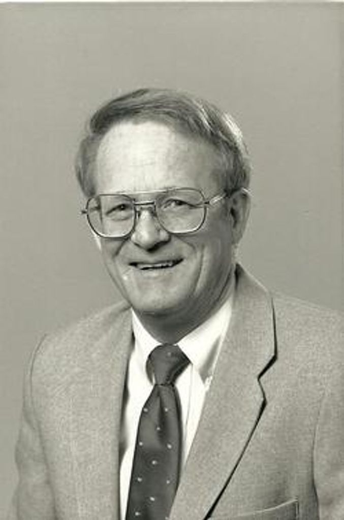 Lyman W. Mcgee