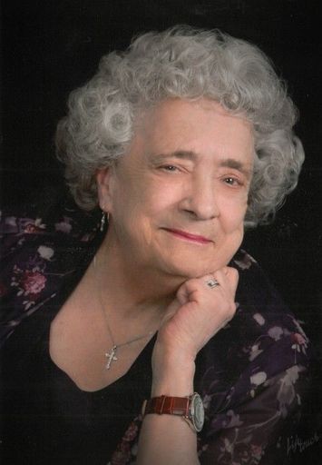 Helen Maxine Kolb Profile Photo