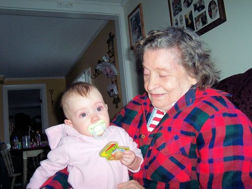 Beatrice Smith photo gallery thumbnail 53 of 91