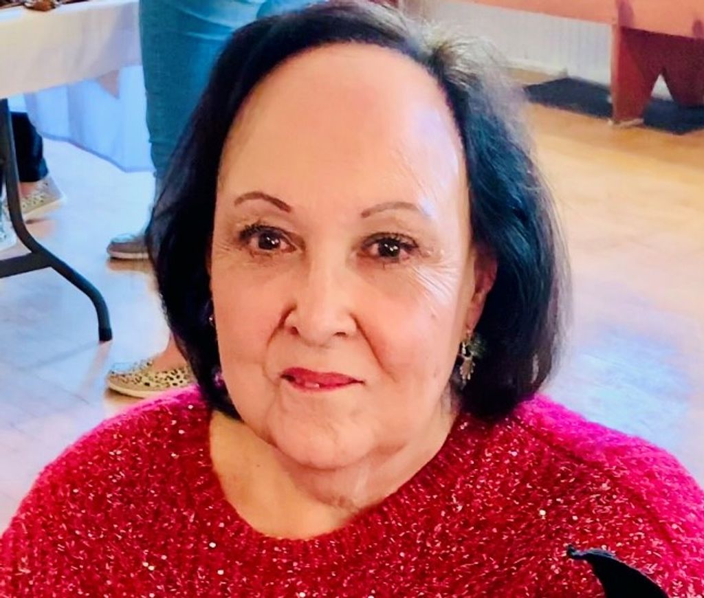 Andrea "Andi" Navarro