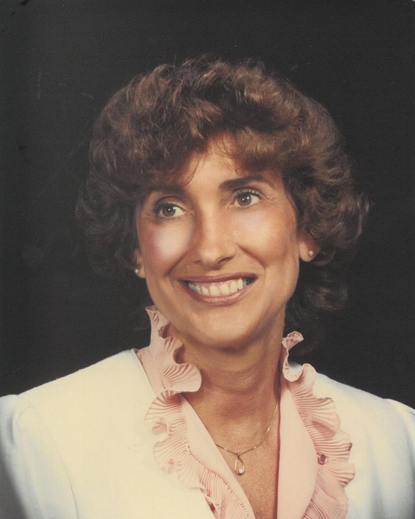 Joan Mackey McKnight Profile Photo