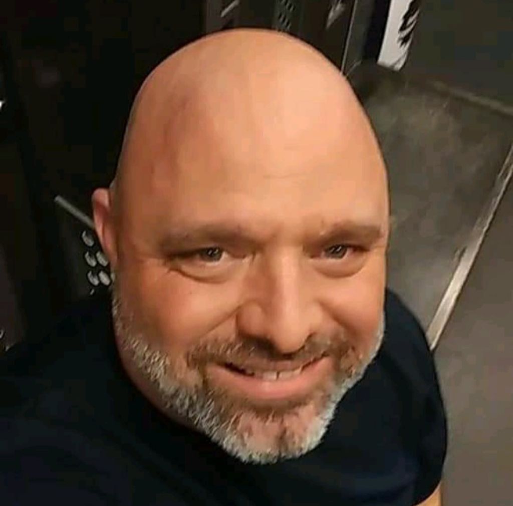 Christopher "Chris" Wert