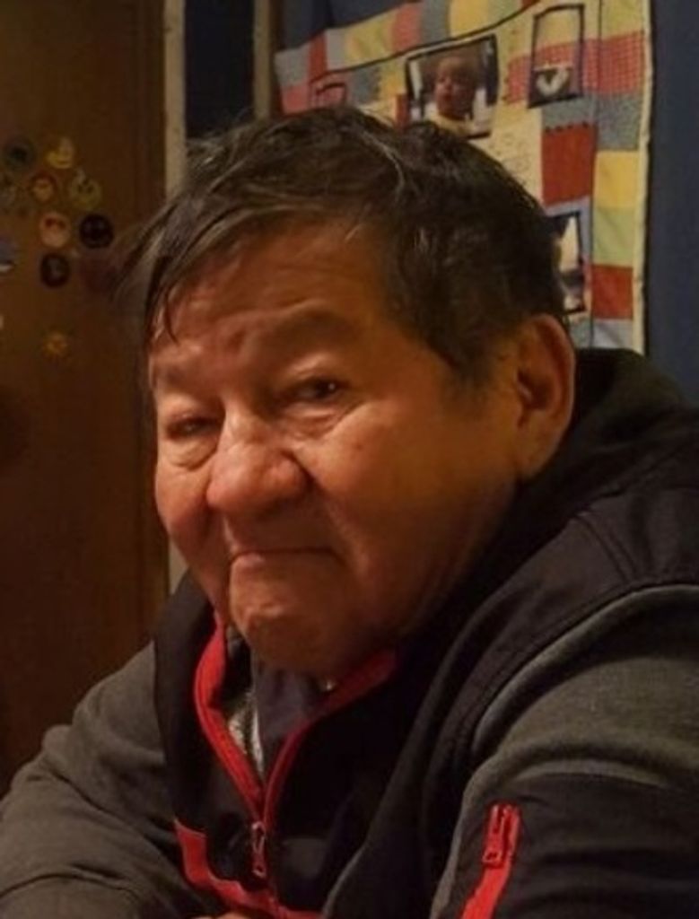 Warren Thunder, Sr. Profile Photo