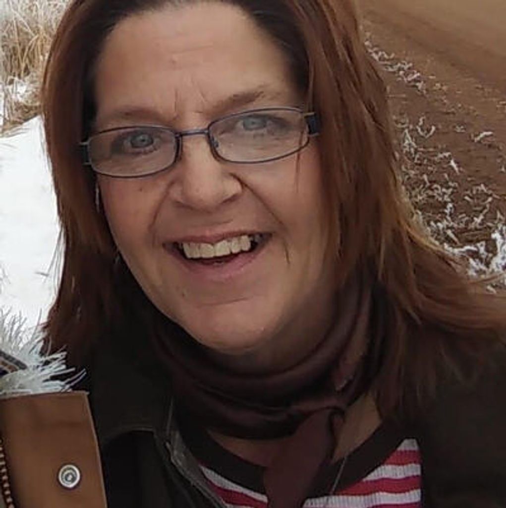 Denise Dee Rieniets Profile Photo