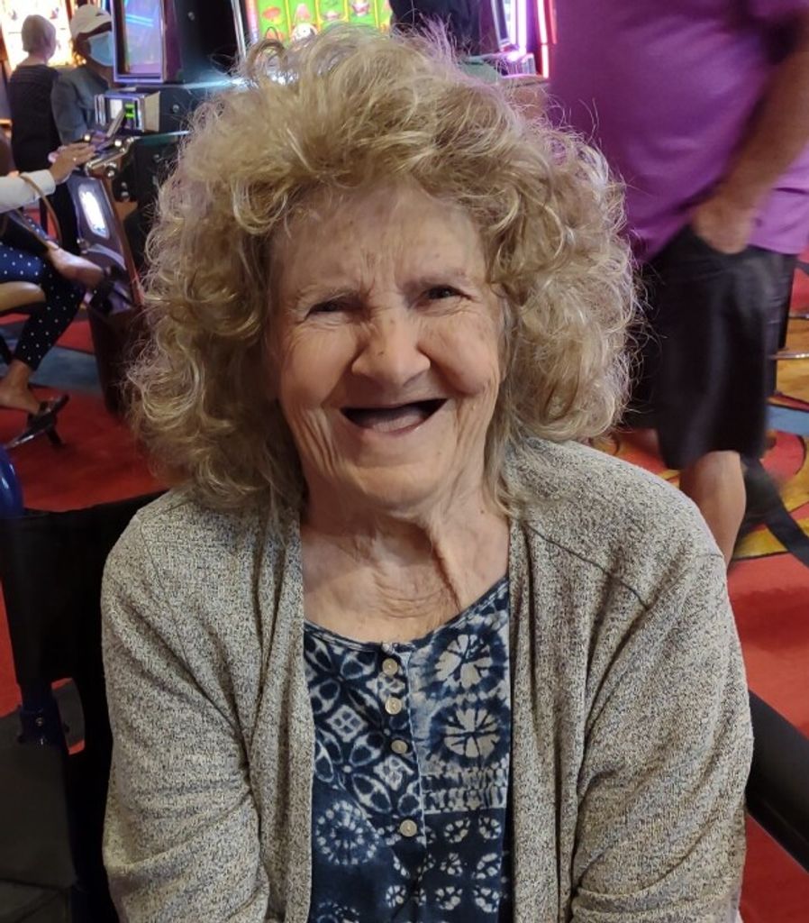 Edna M (Jarvis)  Zwoll