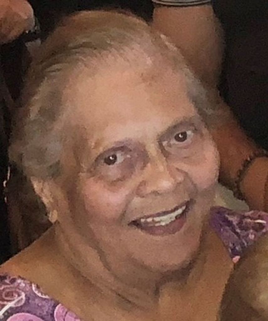 Gloria Joan Smith Profile Photo