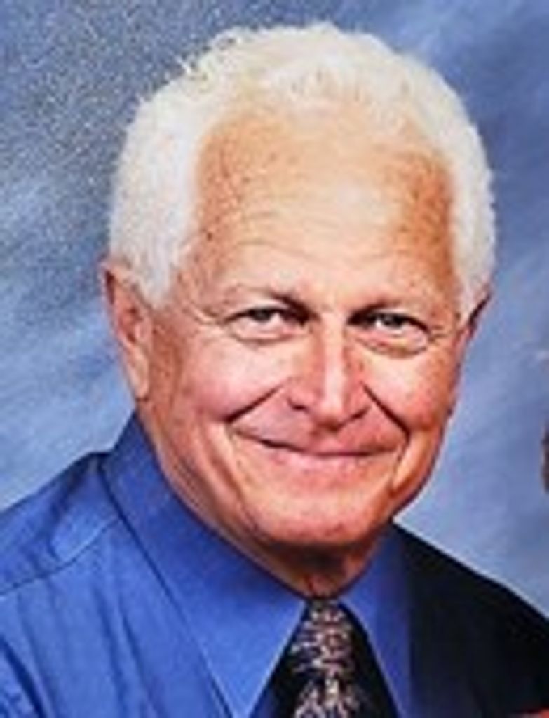 Calvin Bruce "Bud" Ewoldsen Profile Photo