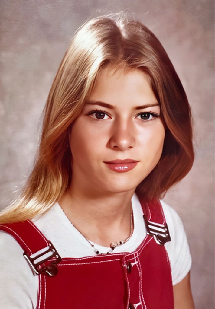 Mary Elizabeth Hall