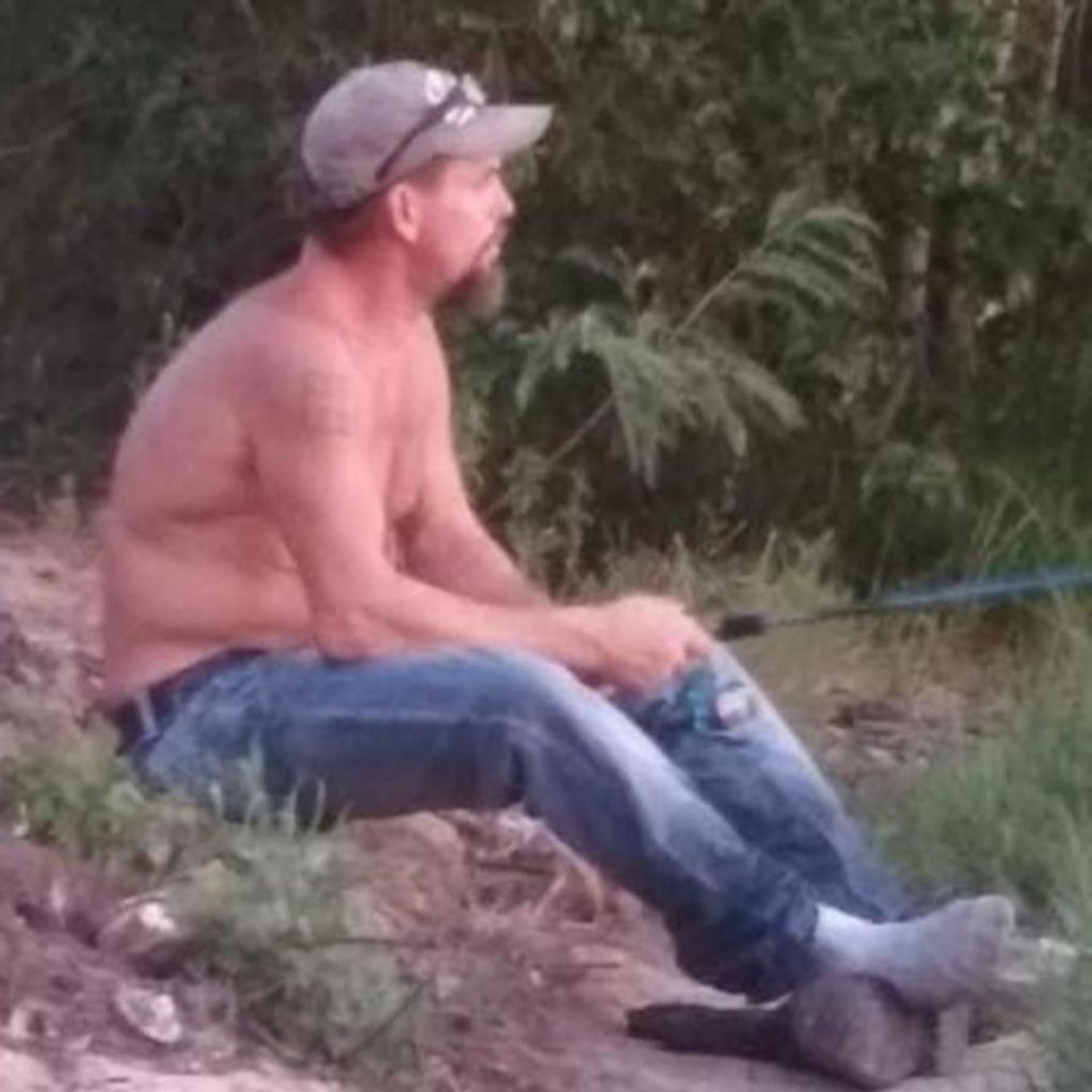 Miklos "Mike" Hecker Profile Photo