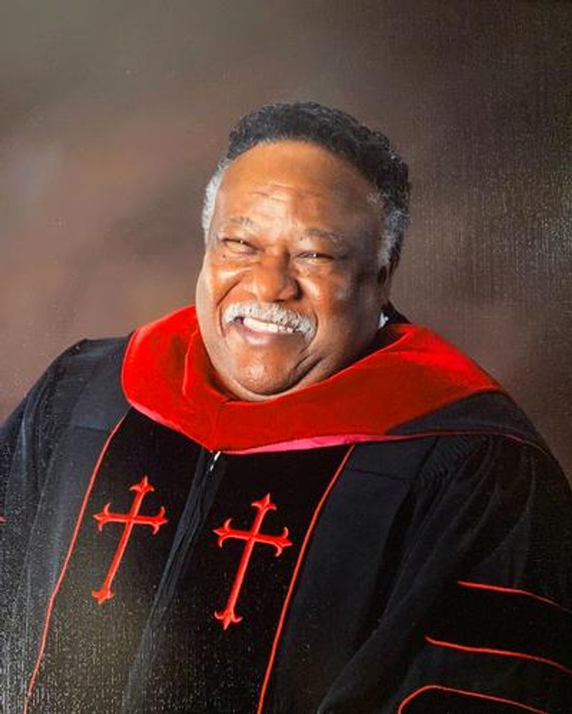 Minister James Charlie Lee Profile Photo