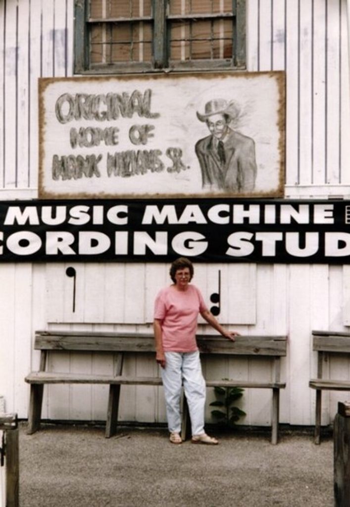 Peggy Sharion Perry Profile Photo