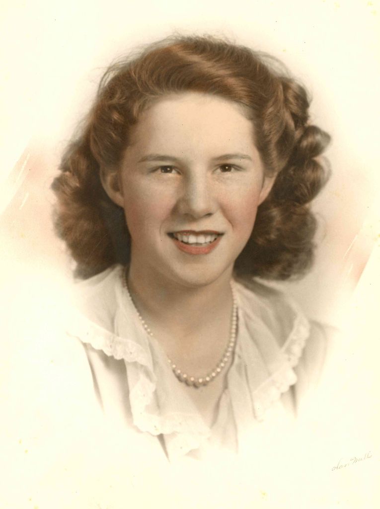 Lola DuBose