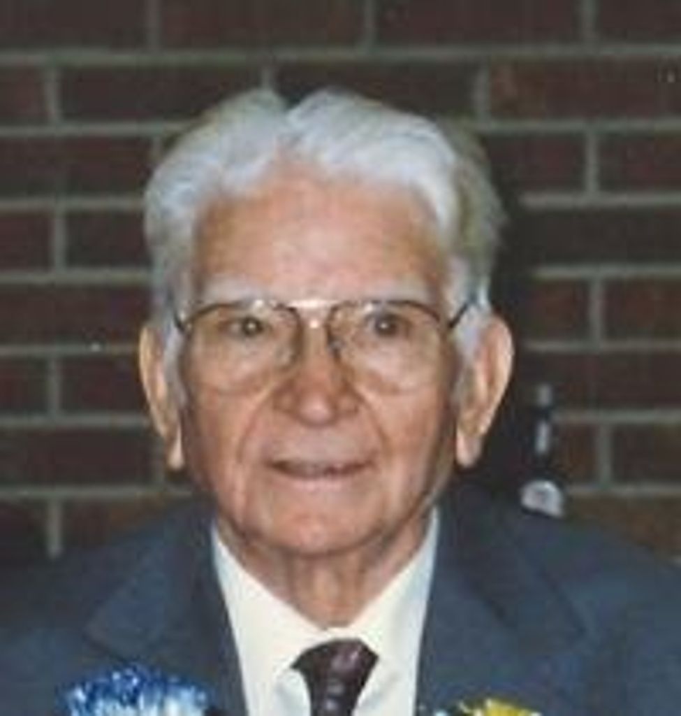 Max  Allen
