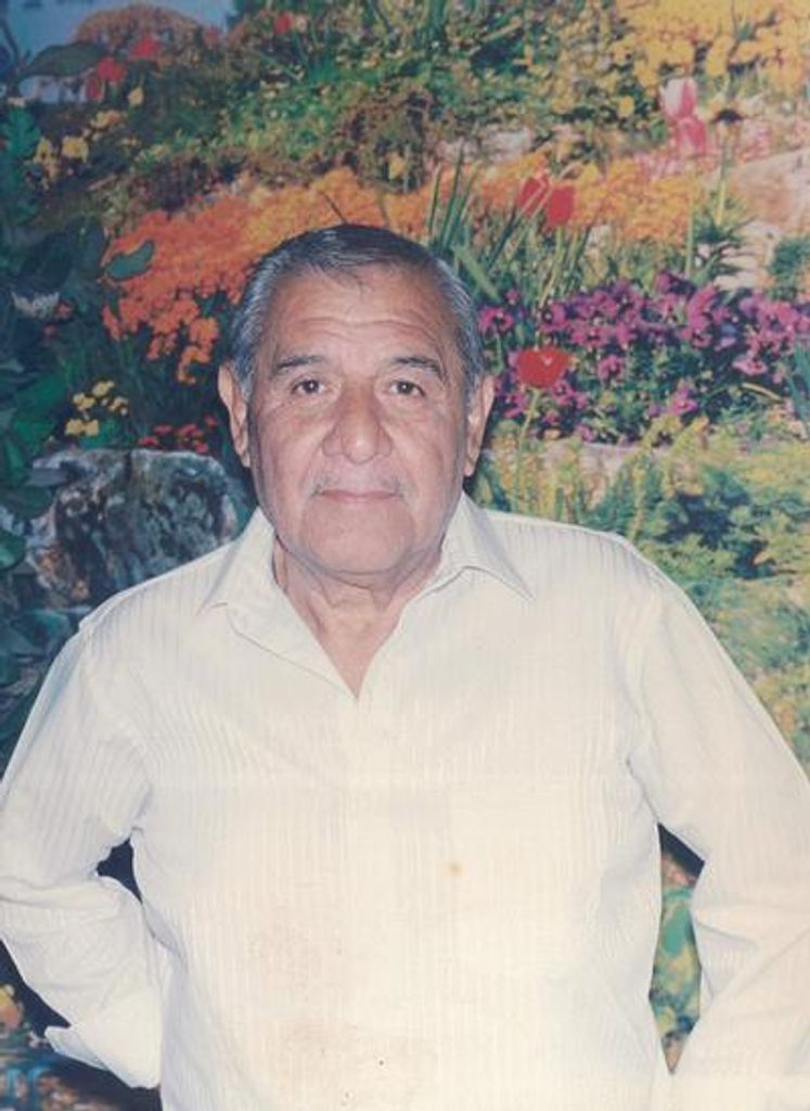 Eliseo Perez Profile Photo