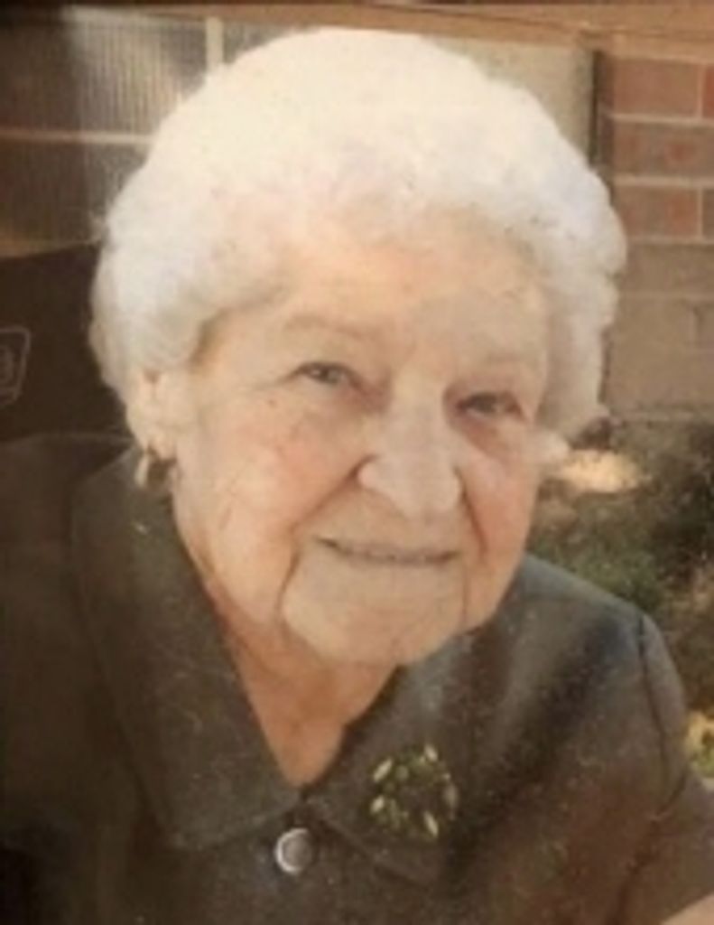Lola Nadine Evans Profile Photo