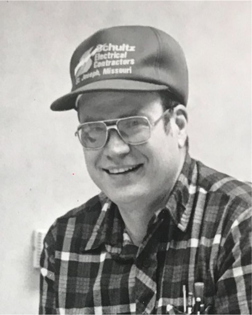 William "Bill" J. Robison Profile Photo