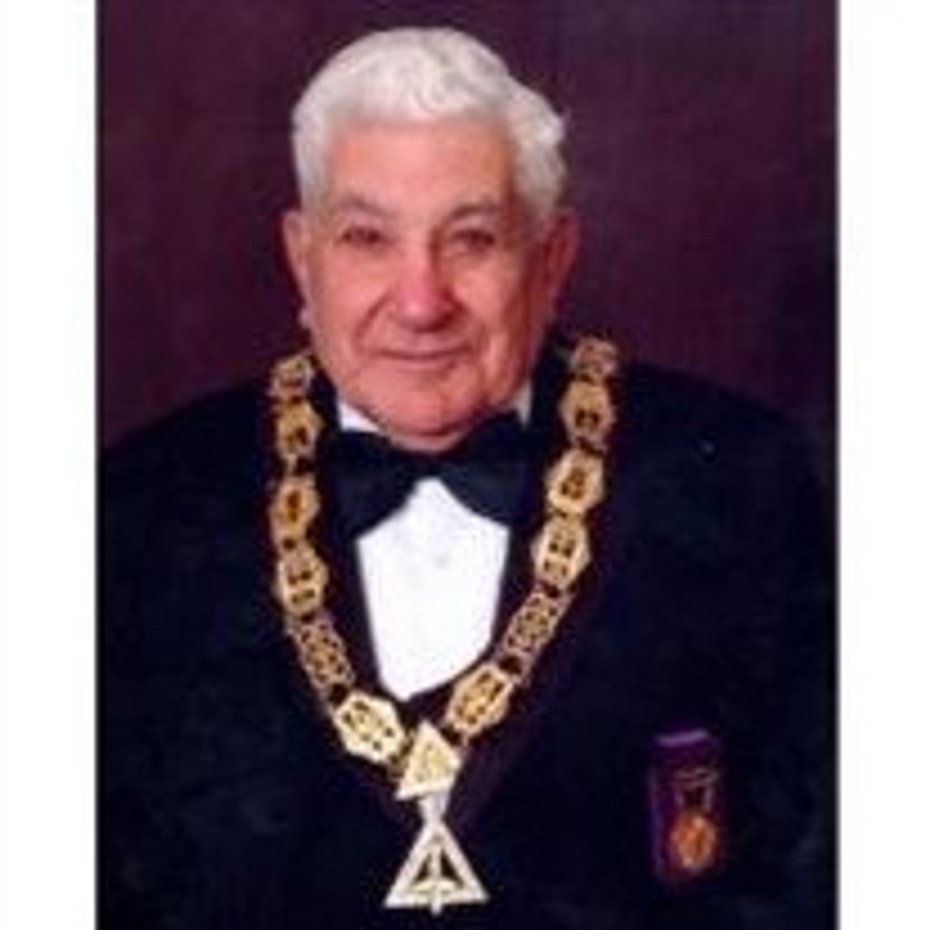 Carl Cicchetti, Sr