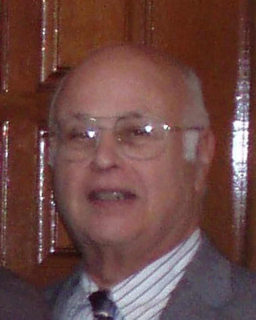 Arthur R Musicant