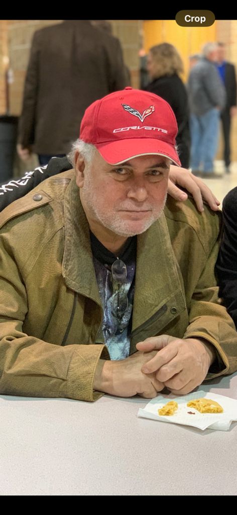 Ismael Santiago Profile Photo