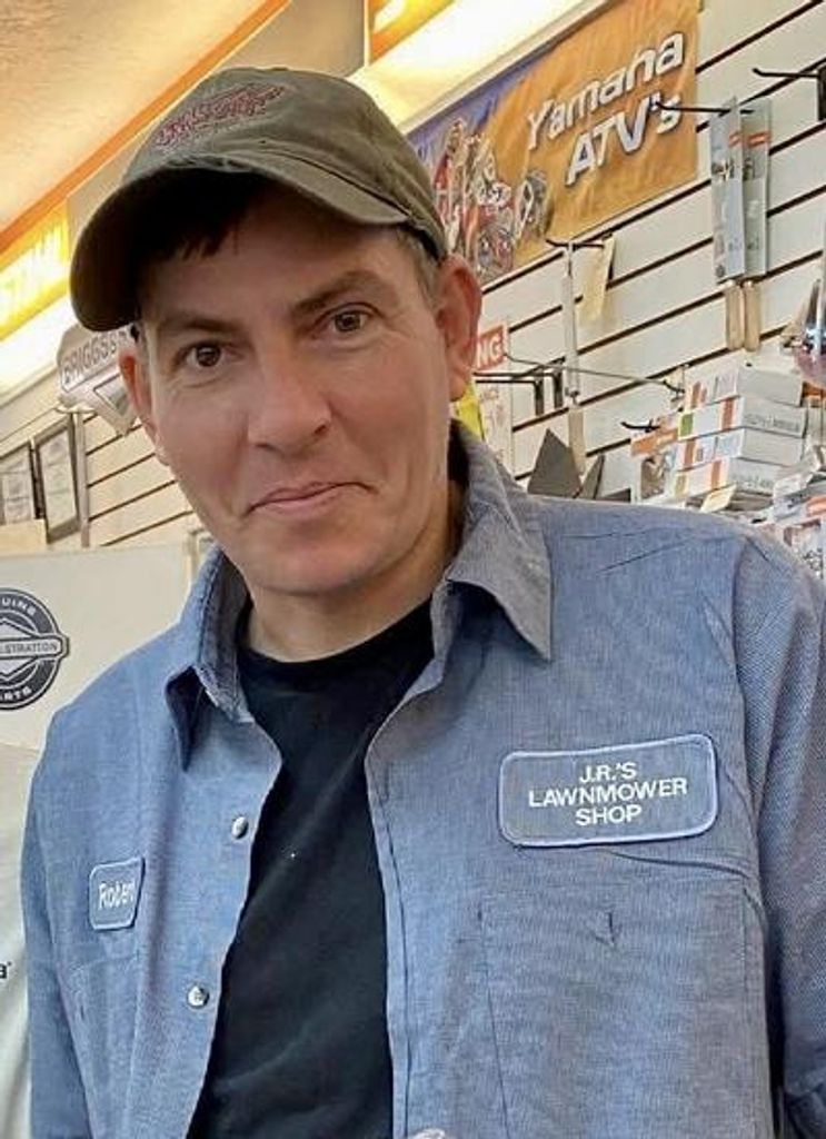 Robert Morgan Profile Photo