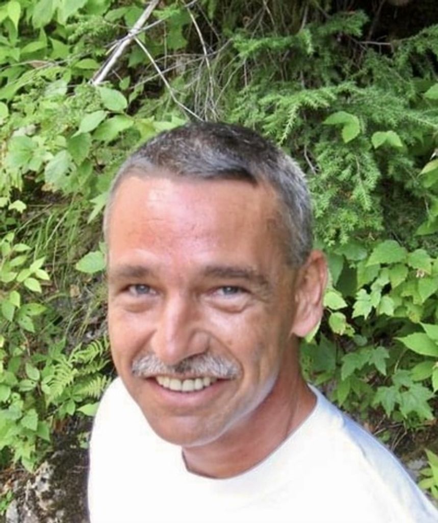 Richard "Rick" R Aiken