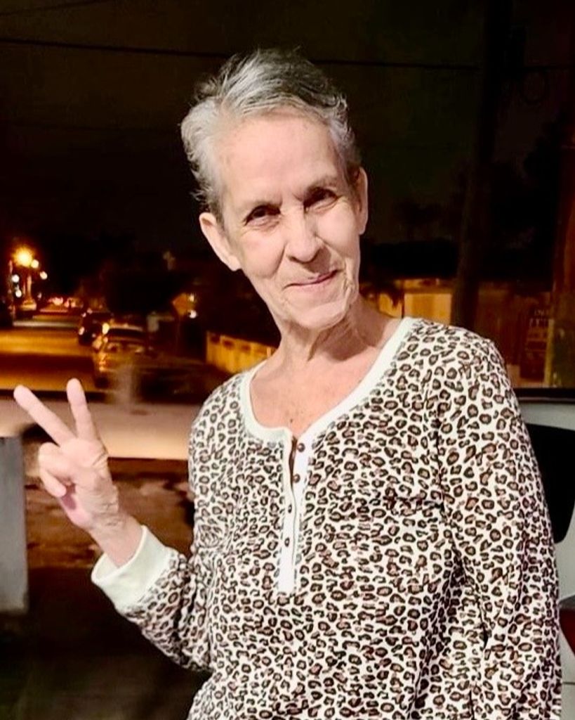 Esperanza Nieves Ross Profile Photo