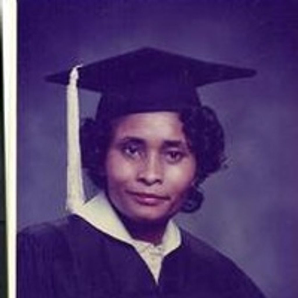 Sandra Maria Carroll