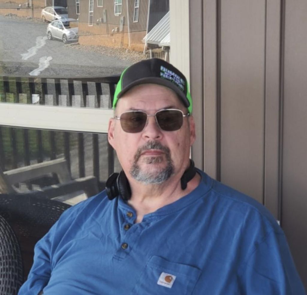 Larry Sims Profile Photo