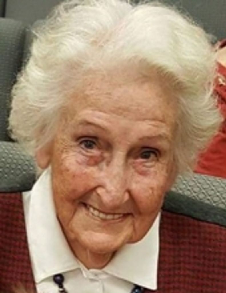 Hilda Hughes Lynn