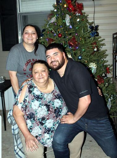 Maria Guadalupe Salinas photo gallery thumbnail 199 of 200
