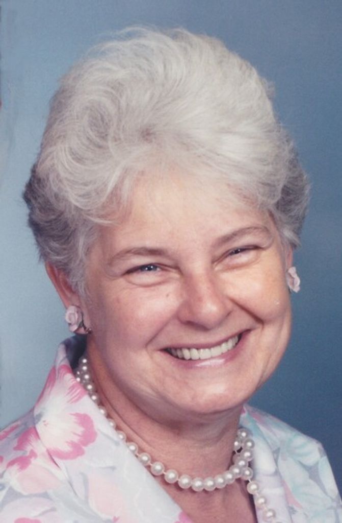 Estella Collins Profile Photo