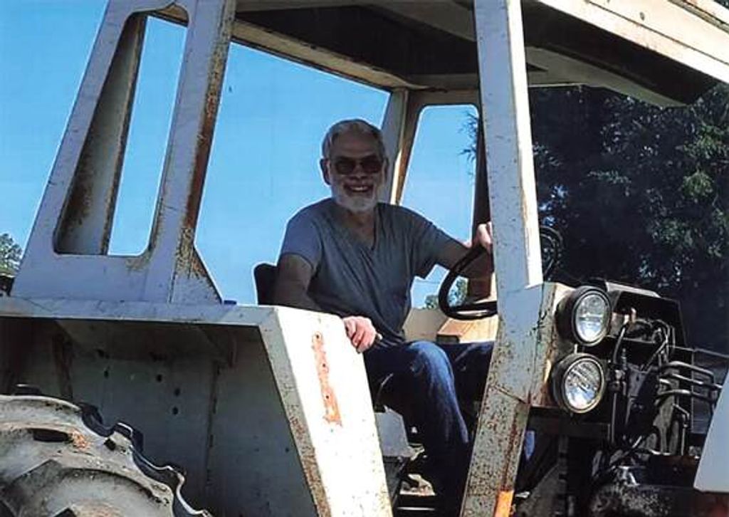 Dennis Ray Hutchens Profile Photo