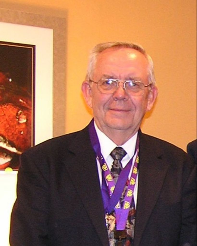 Roger James Ryburn Profile Photo