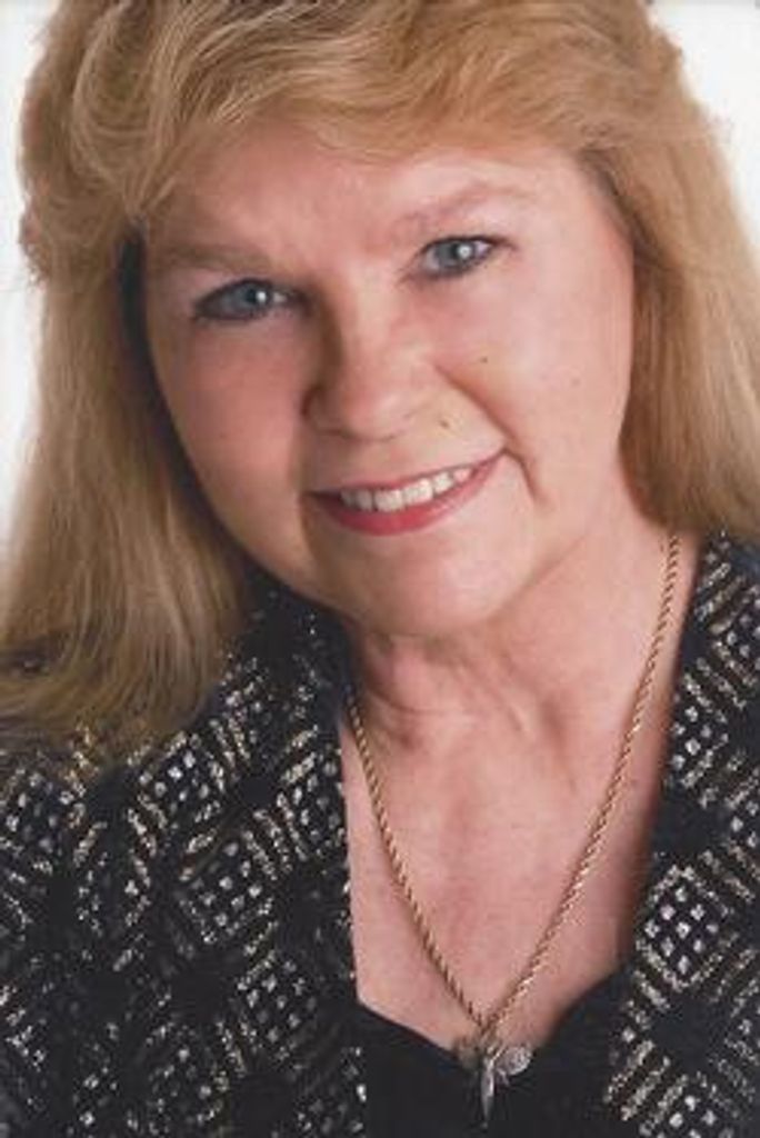 Sherrina Fawn Bitzer Profile Photo