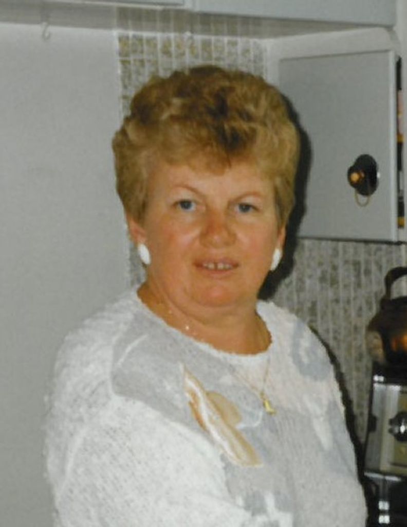 Suzanne "Tanna" Rutledge