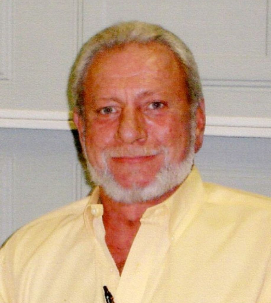 Mr.  Edward Ray Watson, 61