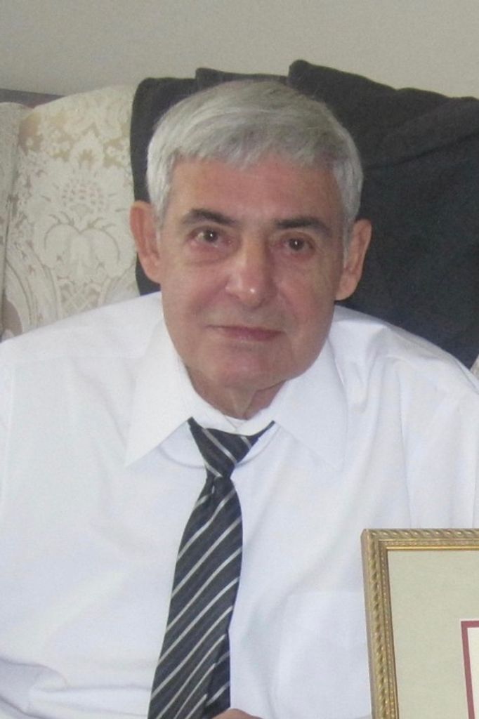 Dominic Marinari