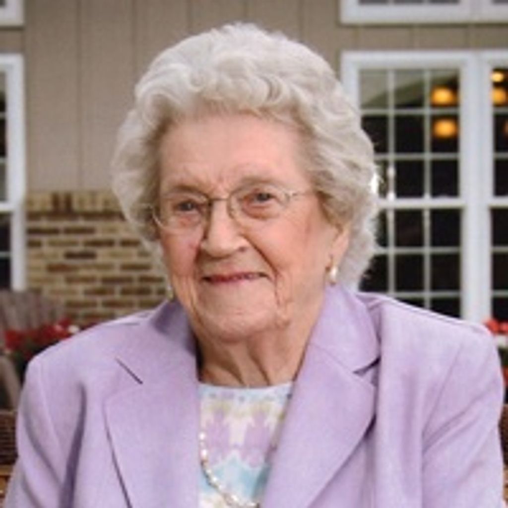 Svanfridur  "Lolo" Lorenz