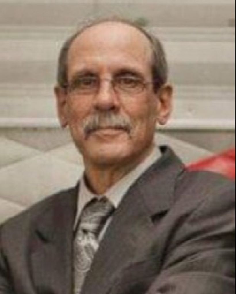 Robert J. Chase