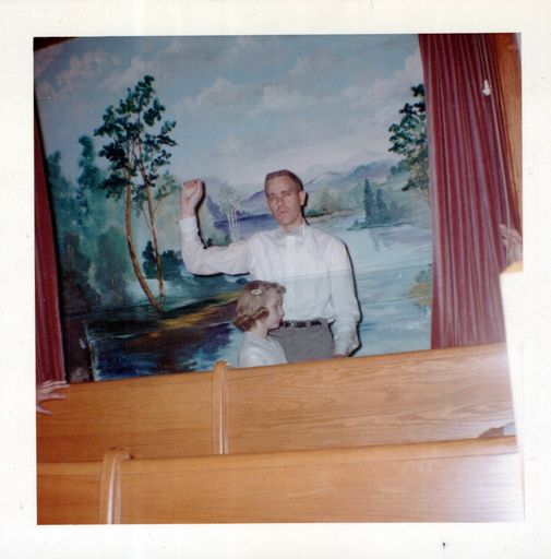 Deanna (Hoskins)  Douglas photo gallery thumbnail 9 of 140