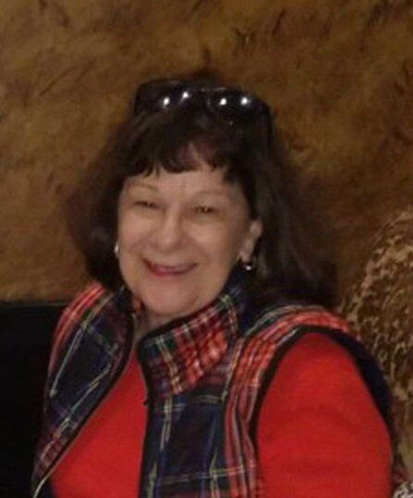 Carol Stamas Profile Photo