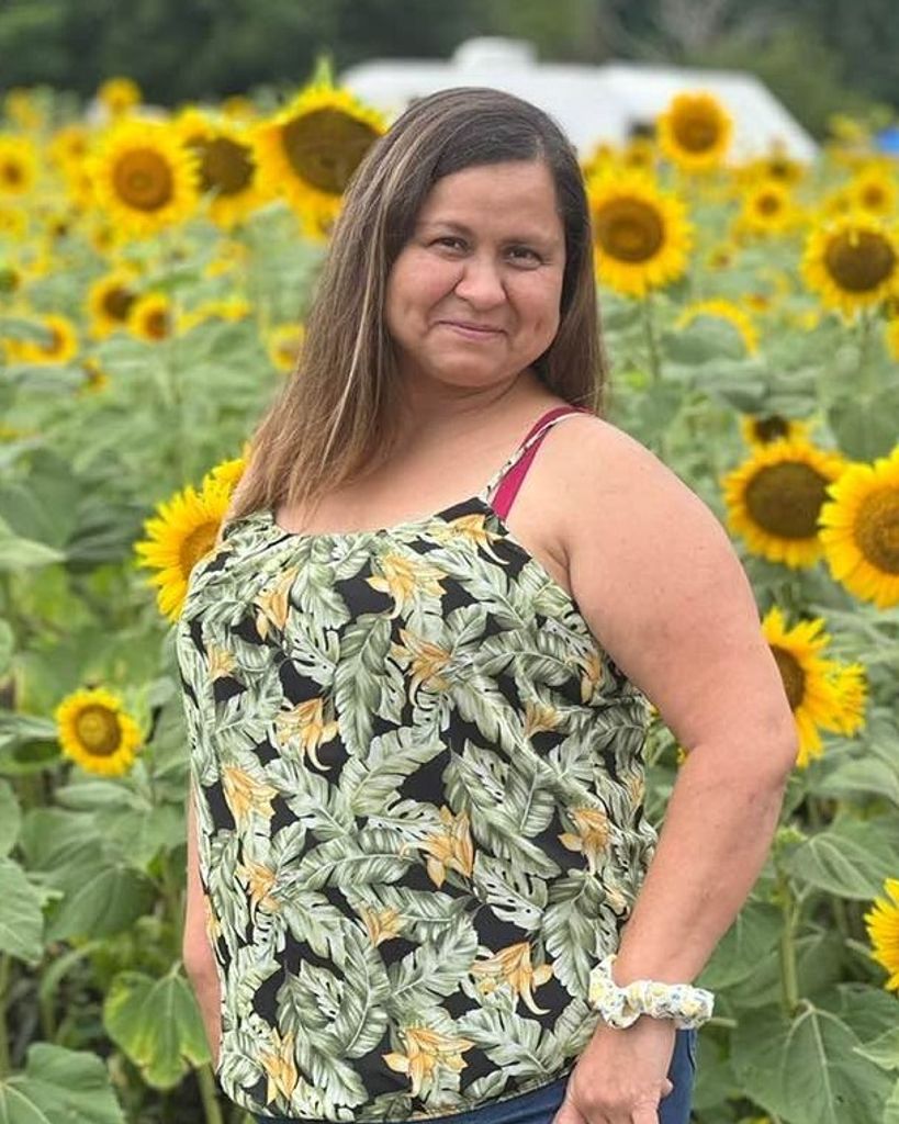 Nydia Avelina De La Torre Solis (Ave) Profile Photo